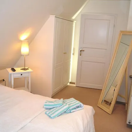 Apartament Ferienhaushaelfte Am Museum