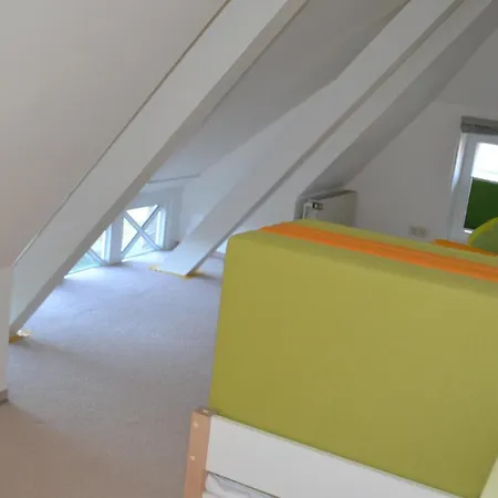 Apartament Ferienhaushaelfte Am Museum *